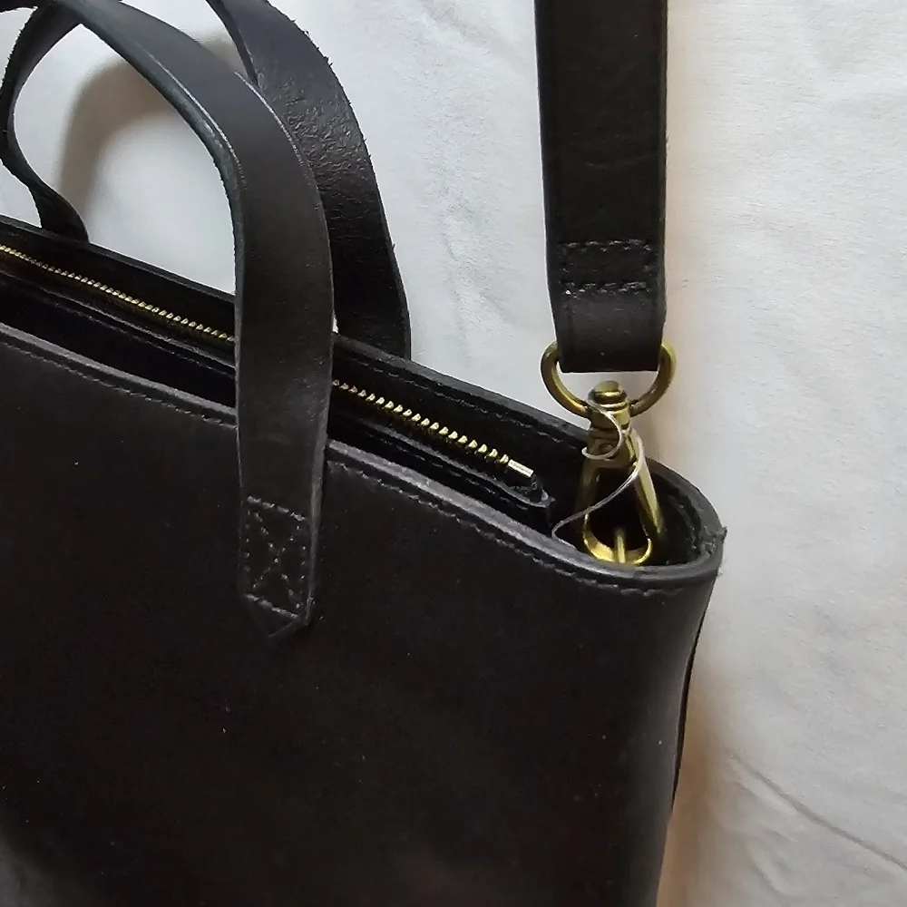 NWT Madewell Black Cow Leather Zip Top Transport Crossbody Bag Top Handle Purse - Picture 2 of 15